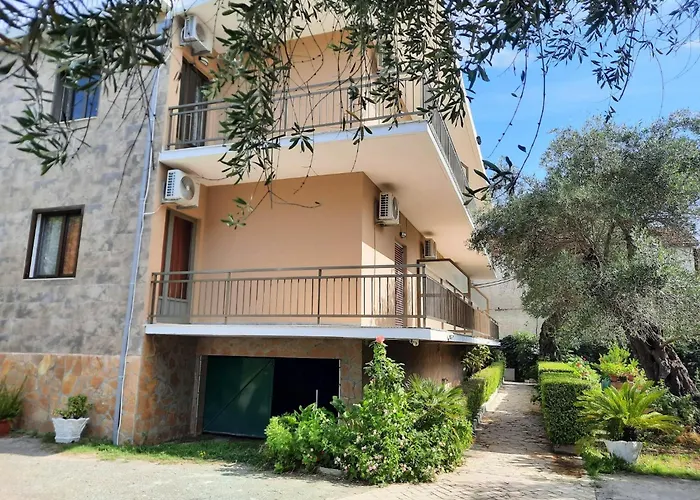 Maria Appartement Ýpsos